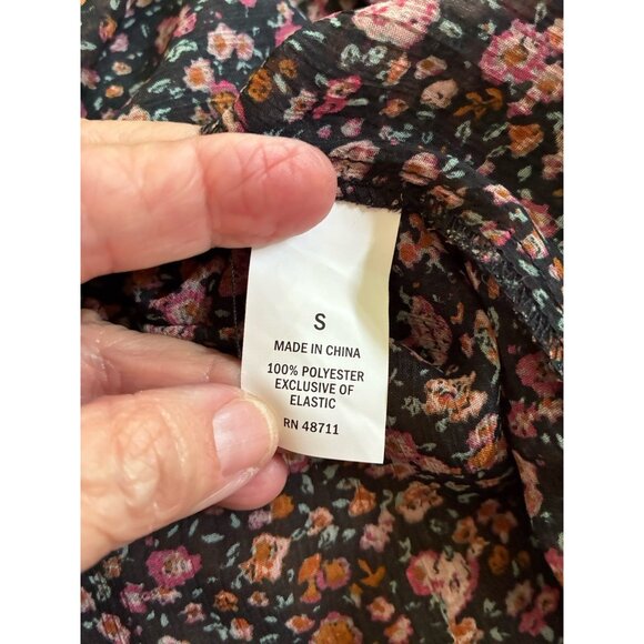 Ophelia Roe NWT Cottage Core Smocked Blouse Black & Floral Small Prairie - Picture 8 of 9